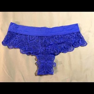 Womens cheeky underwear size small